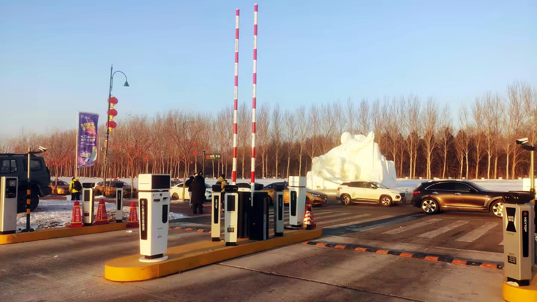 “爾濱”強勢出圈，科拓智慧停車助力多個景區(qū)迎接“八方來客”